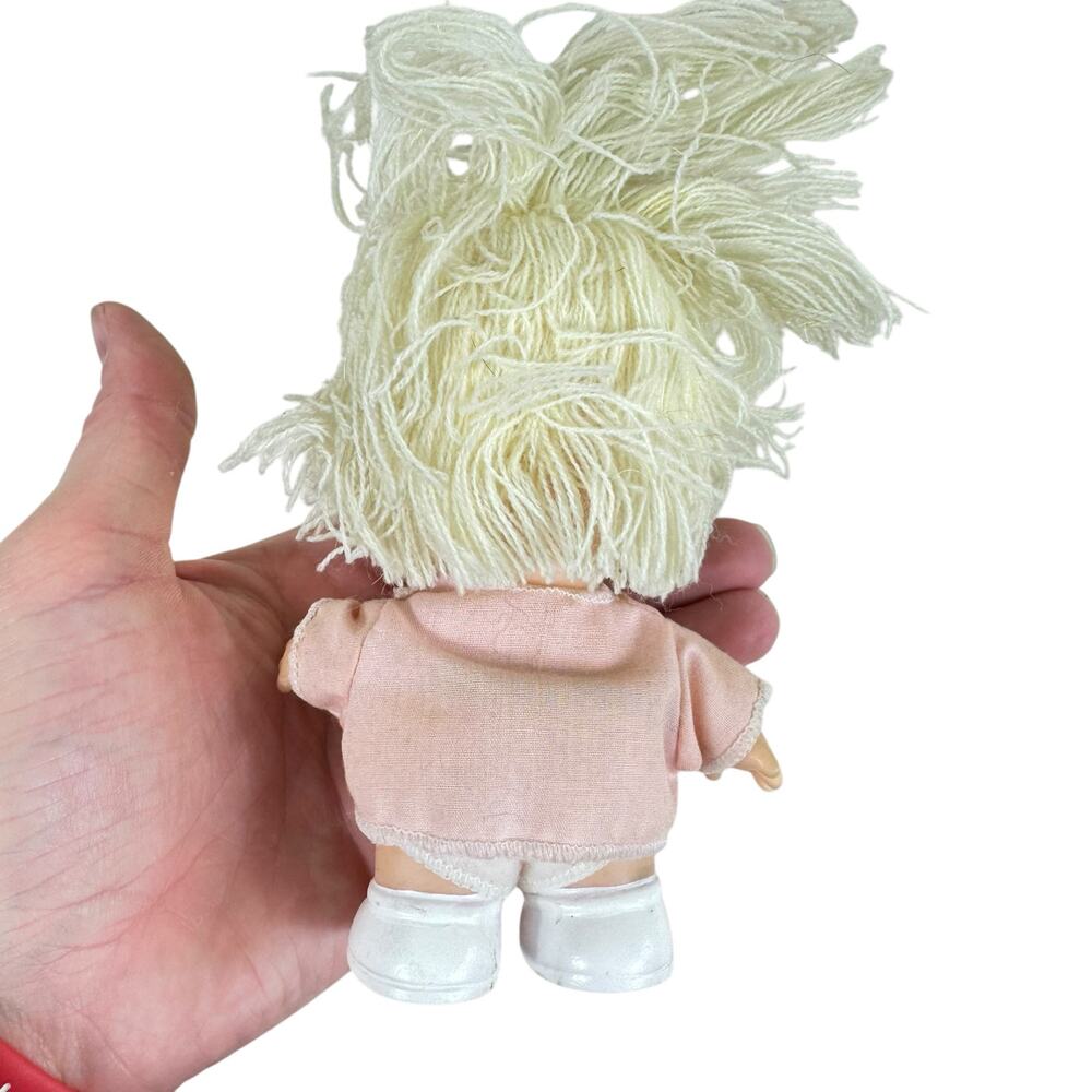 Vintage Enesco Precious Moments Hi Babies Samuel Butcher It's A Girl 5 inch Doll - Picture 2 of 7